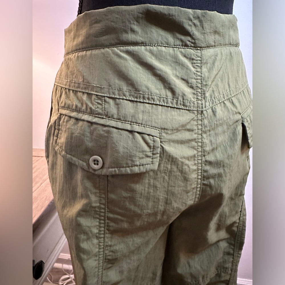 Mimosa Green Parachute Pants - Size M - Picture 10 of 16